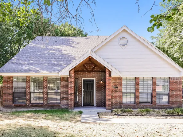657 Edgewood Dr, Lancaster, TX 75146