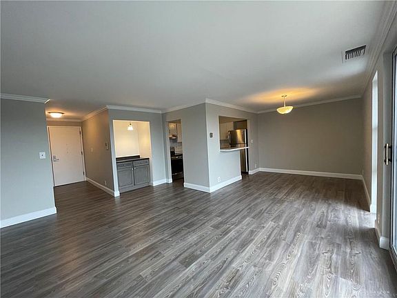 4th image of 2230 S Patterson Blvd