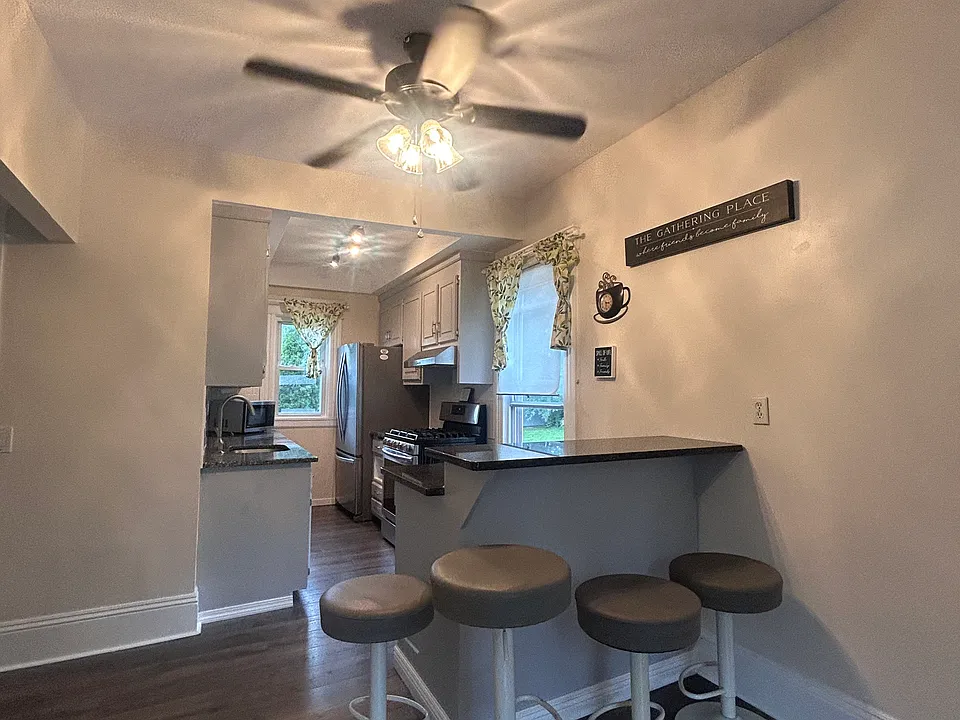 444 New Haven Ave #2