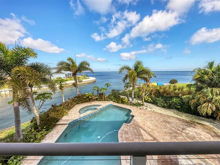 3601 Coquina Key Dr SE — Photo 36