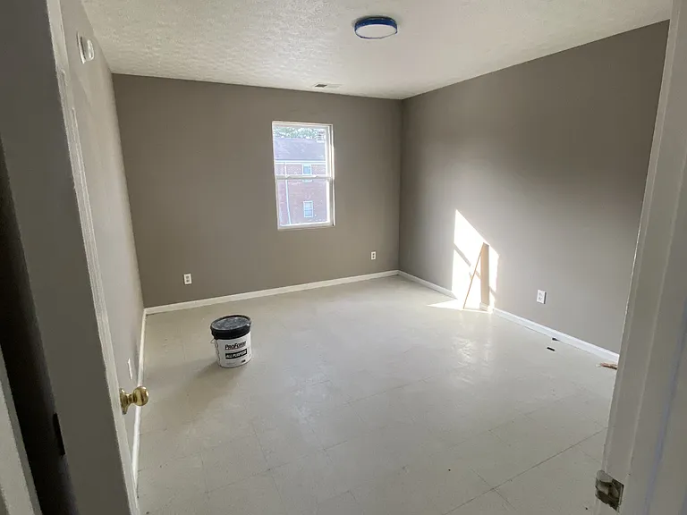 979 Bryant Way #C — Photo 5