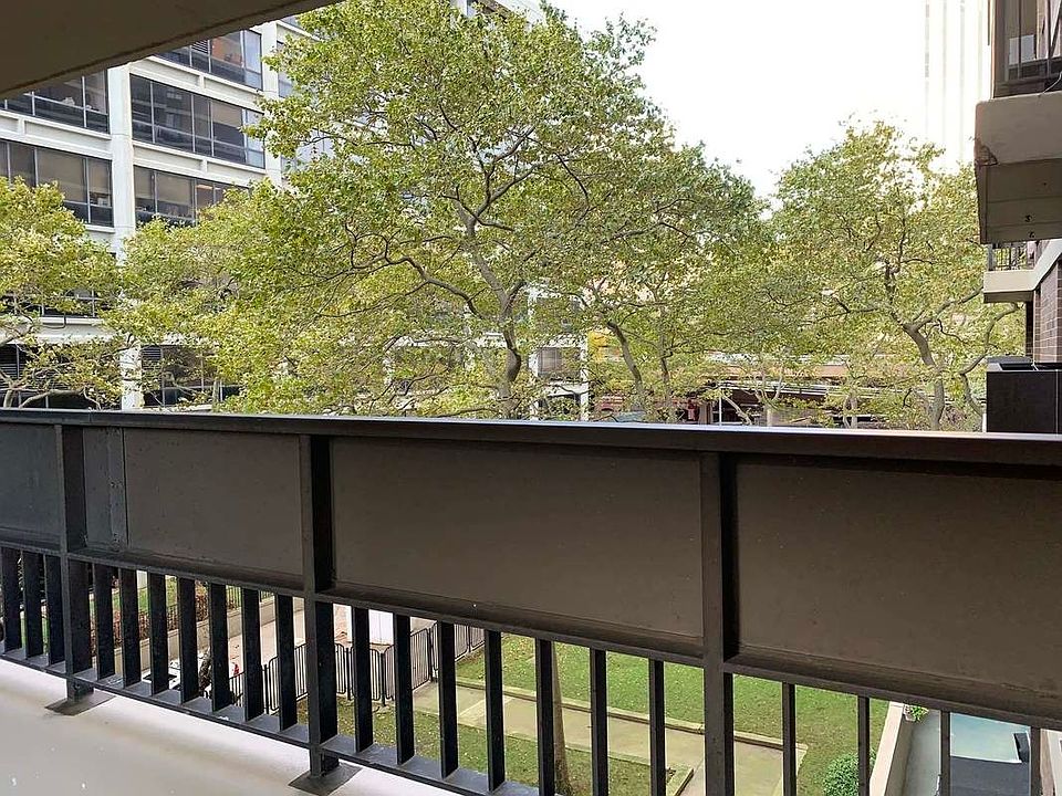 1st image of 90 Beekman St APT 4D