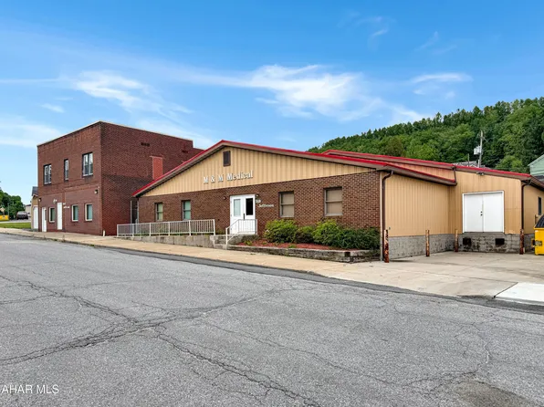 518 Jefferson Ave, Beaverdale, PA 15921