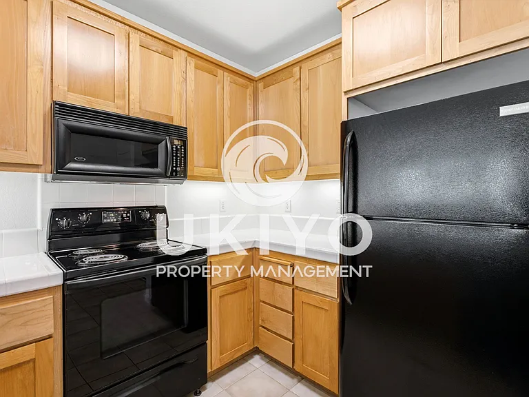 655 12th St #218 — Photo 10