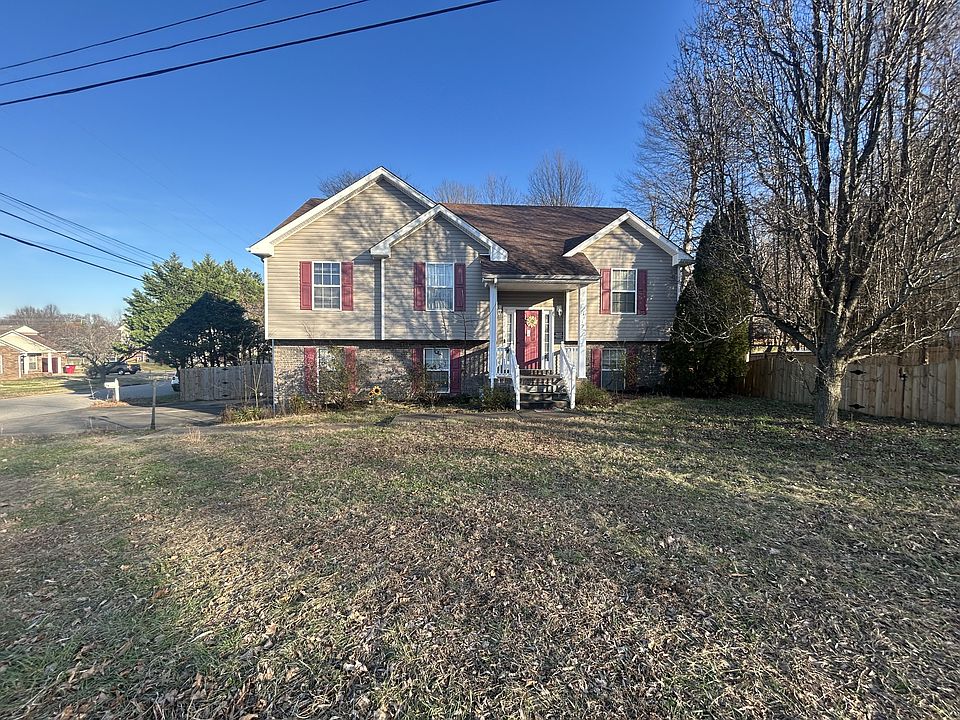 1st image of 1512 Barrywood Cir W