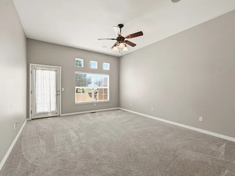 608 Crosswind Point — Photo 14