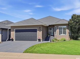 234 Denham Cres, Saskatoon, SK S7R1E9