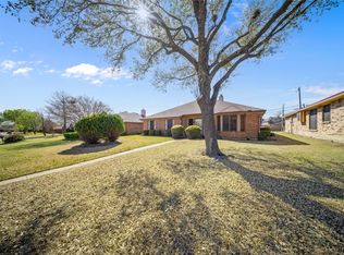 736 Whitewing Dr, Mesquite, TX 75150