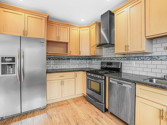 3rd image of 2156 Jones St