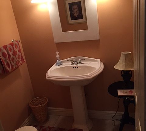 4th image of 702 Kings Dr