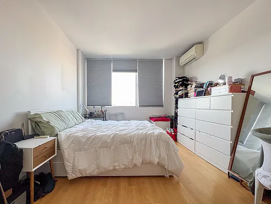 Rented by Corcoran | media 7