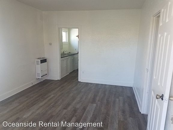 5th image of 1212 Mitchell St