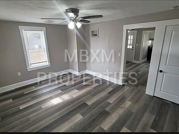 4th image of 3915 Littlestown Pike #2B
