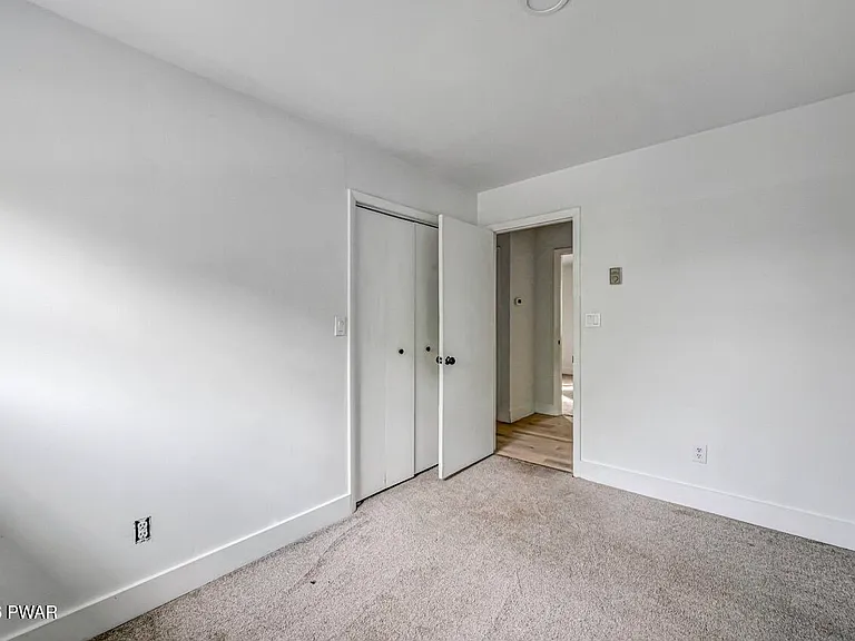 49 Lake View Dr #14 — Photo 24