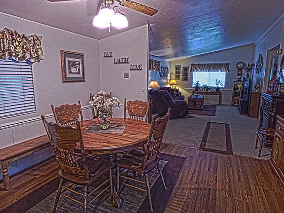 5th image of 2103 Bourgogne St