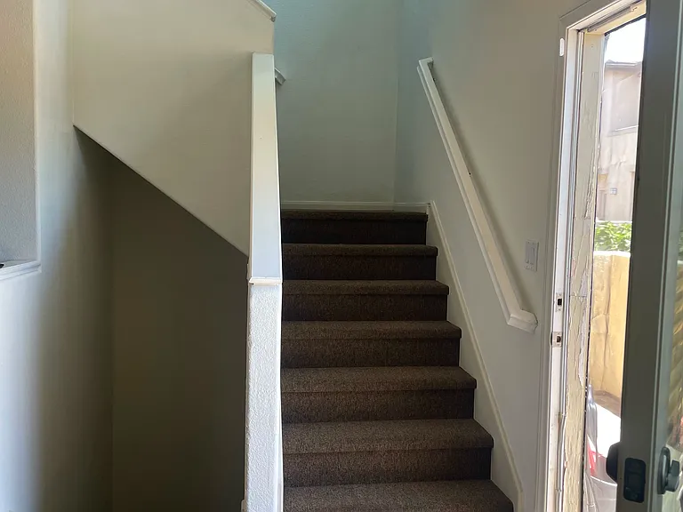 730 Paradise Way — Photo 13