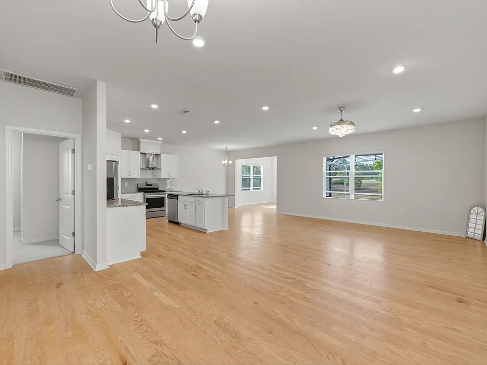 2132 Water Marsh Trl