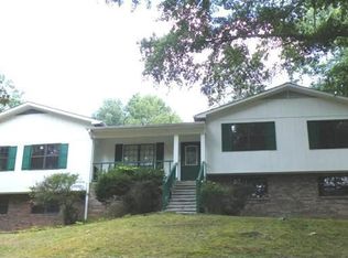 8086 Brookwood Rd, Pinson, AL 35126