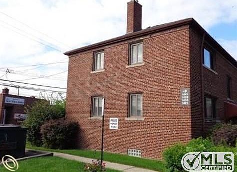 2-Side of Building.JPG