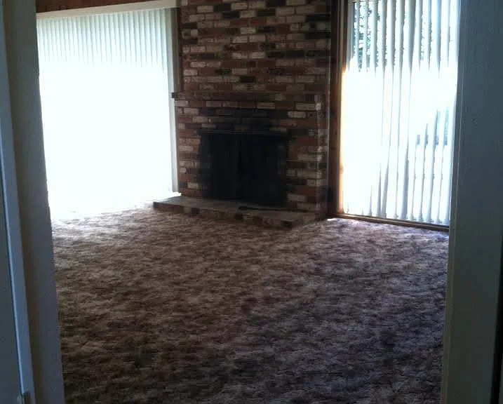 1151 W Alisal St — Photo 7