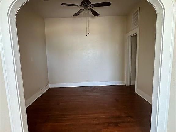 4th image of 1914 23rd St #1
