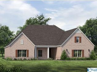 348 Summerglen Rd, Madison, AL 35756