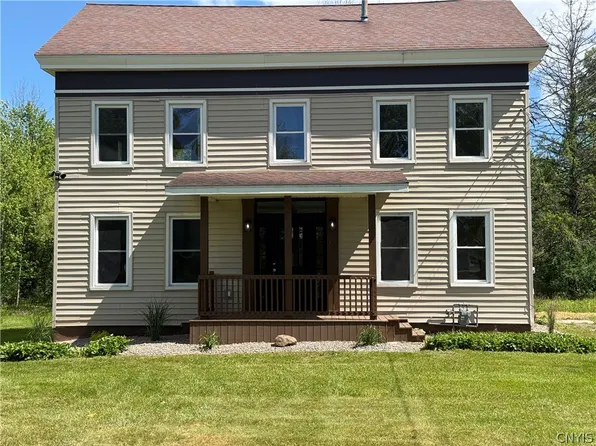 6637 Dix Rd, Rome, NY 13440