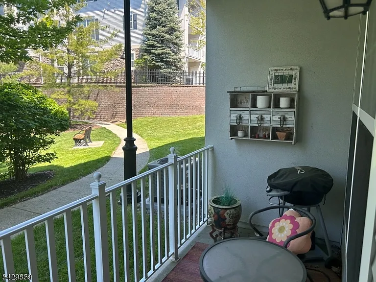 8 Quarry Dr #C1 — Photo 8