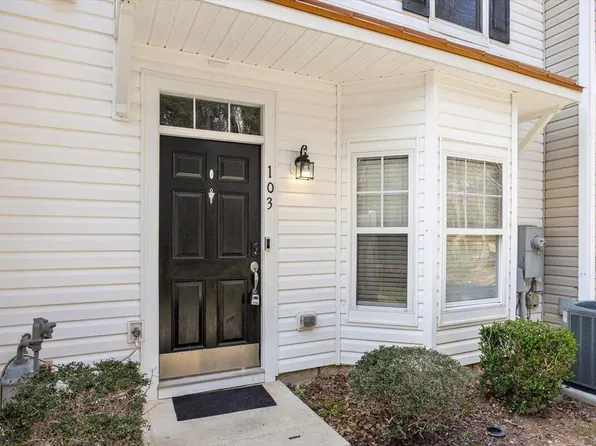 2231 Raven Rd Unit 103, Raleigh, NC 27614