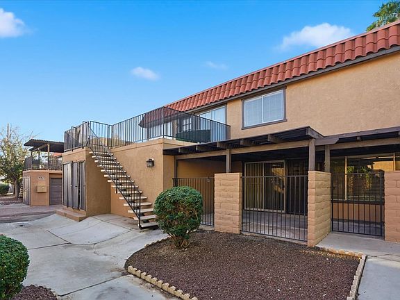 4th image of 6630 Bubbling Brook Dr Unit C