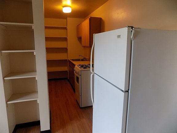 5th image of 215 E 9th Ave APT 26
