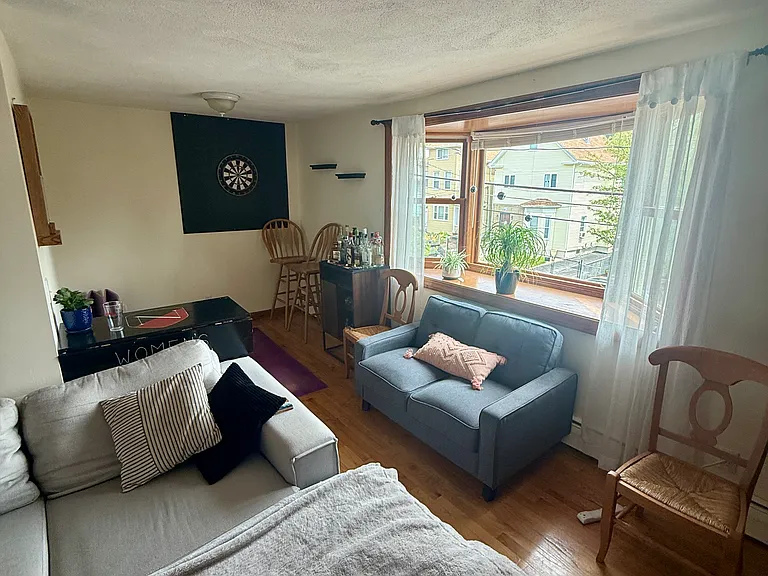 30 Prescott St #2 — Photo 3