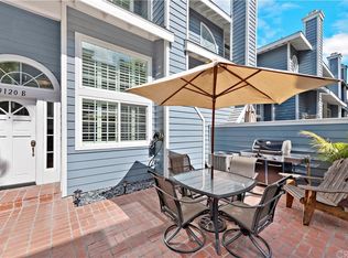 19120 Beachcrest Ln APT E, Huntington Beach, CA 92646