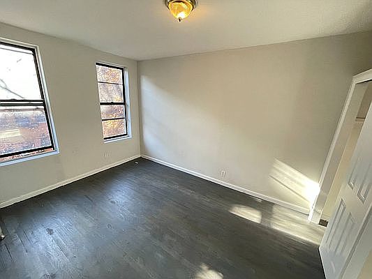 1st image of 551 W 172nd St #A17
