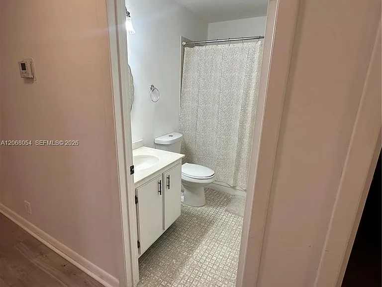 2902 SW 21st Ter #301C — Photo 14
