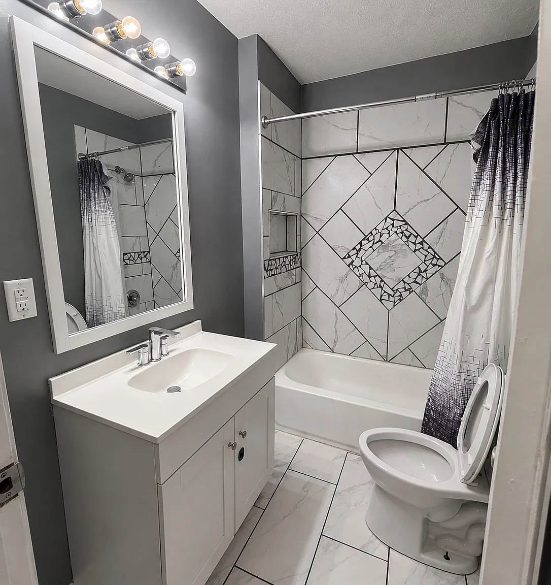 2321 S 14th St — Photo 4