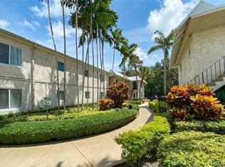 8607 SW 68th Ct APT 21, Pinecrest, FL 33156