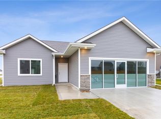 3400 Wolf Creek Rd SW, Bondurant, IA 50035