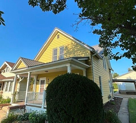 2nd image of 808 Harmon St