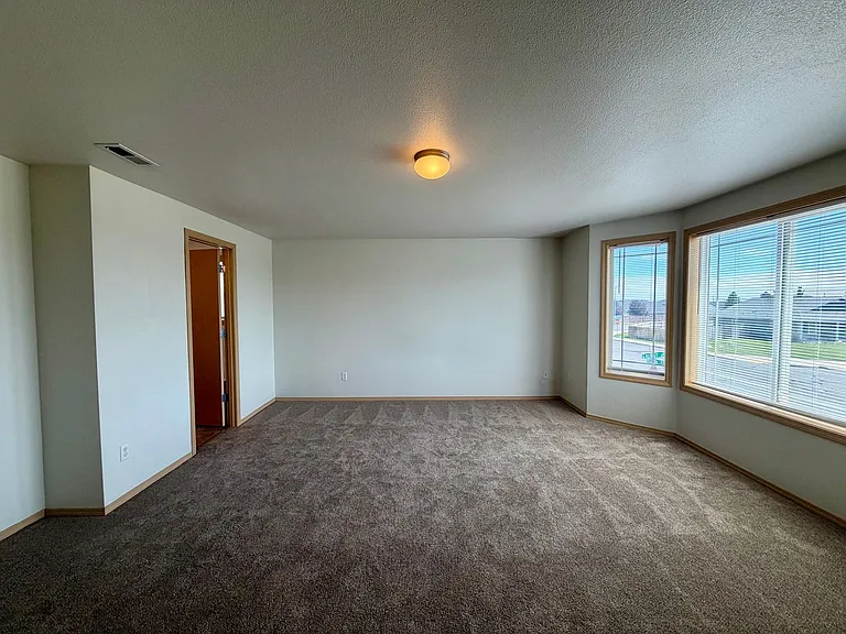 4003 Messara Ln — Photo 20