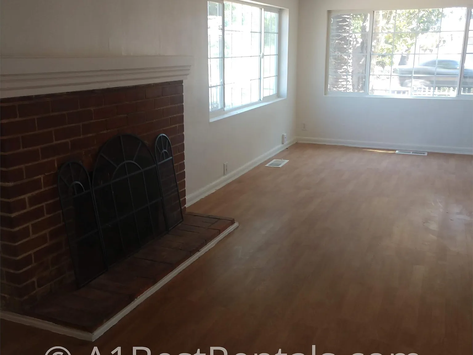 5349 Yosemite Boulevard - 1 — Photo 2