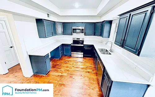 8712 Carrollwood Ln Photo 1