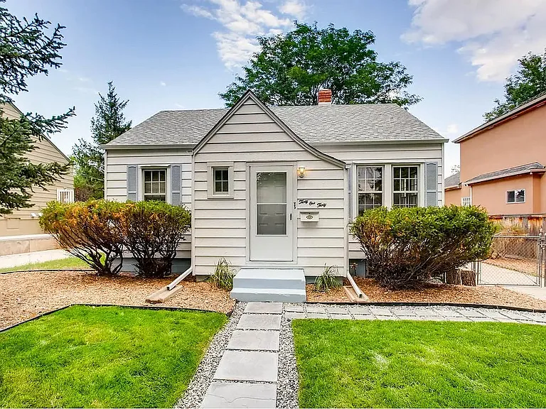 3130 Benton St — Photo 15