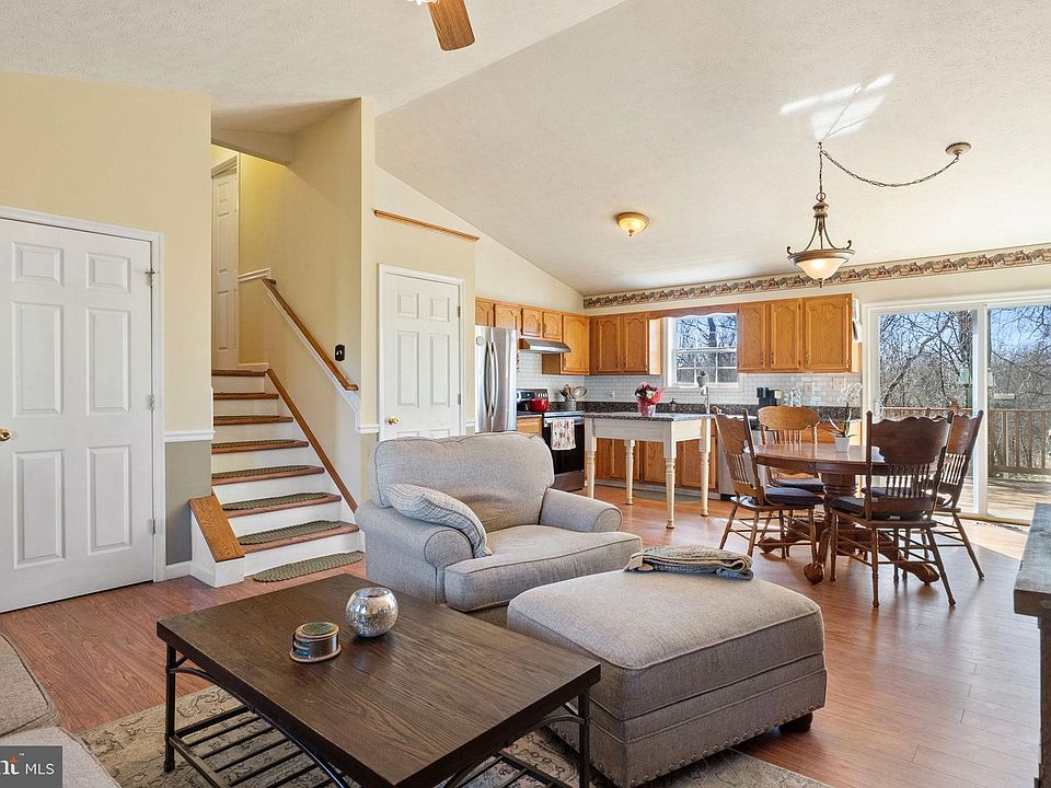 137 Briar Run Dr, Ranson, WV 25438 Zillow