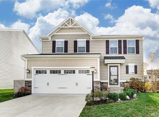 1112 Baywood Dr, Fairborn, OH 45324