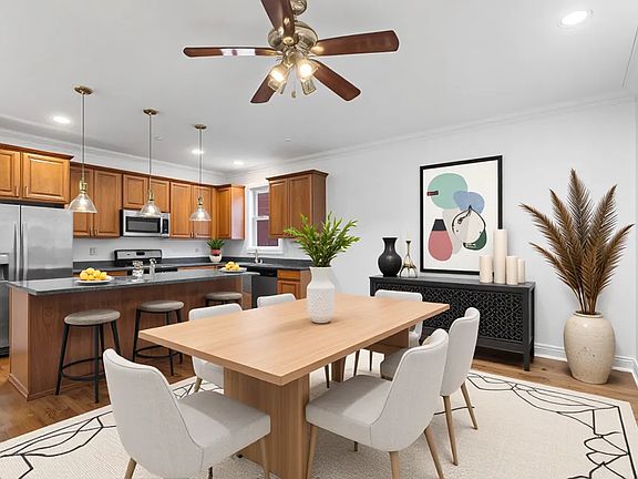 2nd image of 2018 W Chase Ave APT 1S