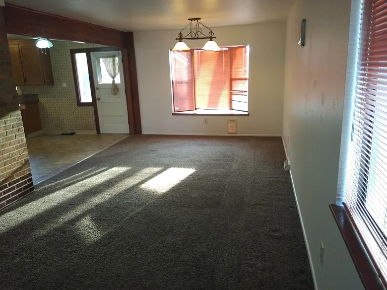 8631 Concord Ln — Photo 2