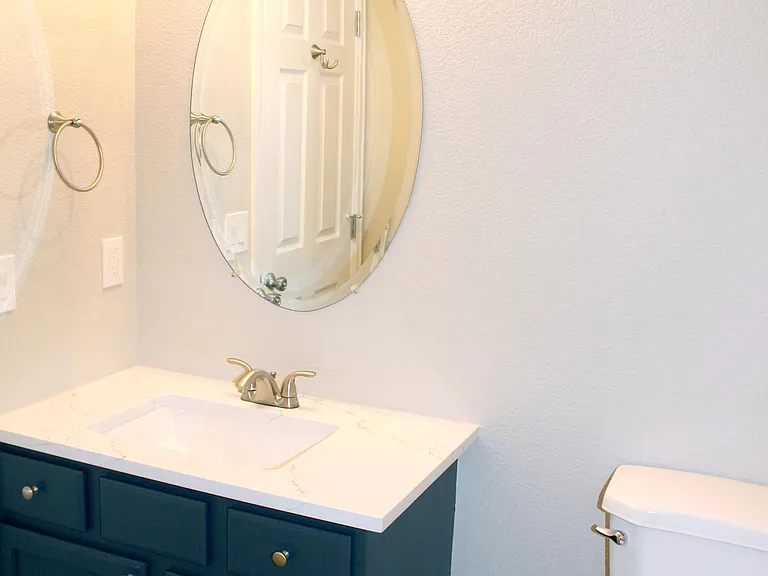 Oakcrest Cir — Photo 19