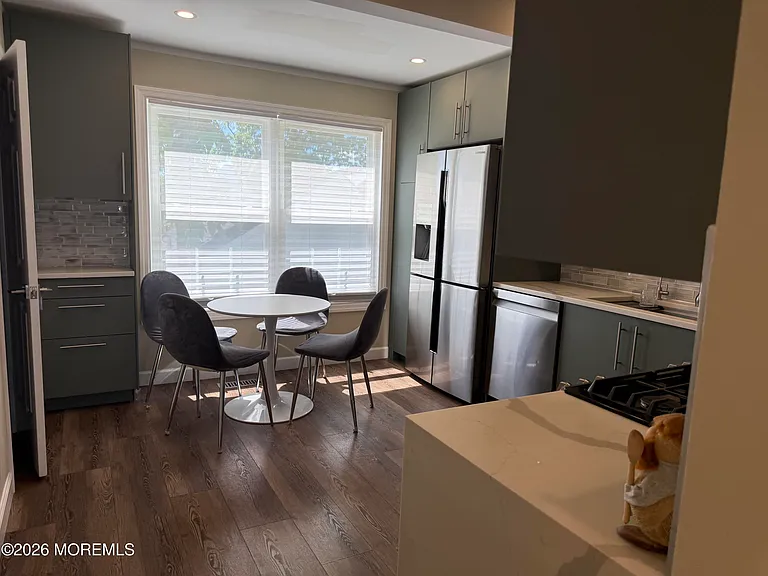 15 Beachway Ave #10 — Photo 45