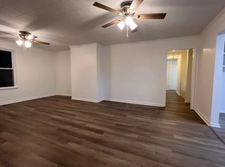 801 E Main St, Seneca, SC 29678